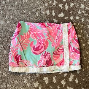 Lilly Pulitzer adorable skirt